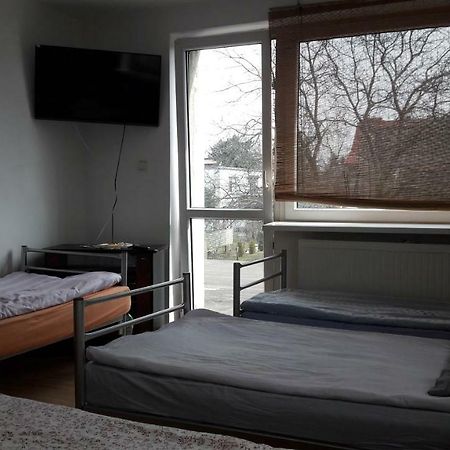 Noclegi Pod Siodemka Lodz  Ngoại thất bức ảnh