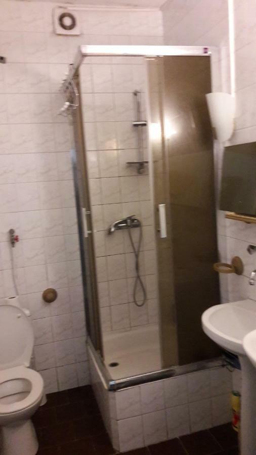 Noclegi Pod Siodemka Lodz  Ngoại thất bức ảnh